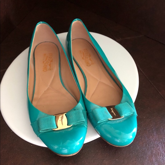 Salvatore Ferragamo flats - Picture 1 of 7